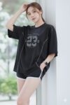 เสื้อ Oversize ผู้หญิง ลาย BLACK23 สีดำ สปอร์ต มินิมอล ใส่สบาย ระบายอากาศดี