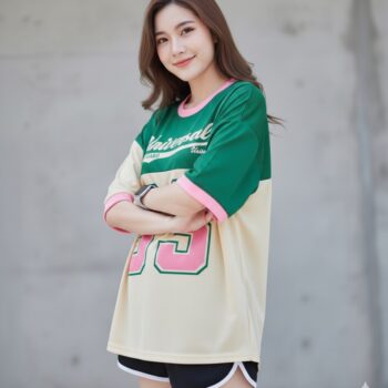 เสื้อ oversize ผู้หญิง ลาย FRESH33 โทนเขียวครีม เสื้อ โอเวอร์ ไซส์