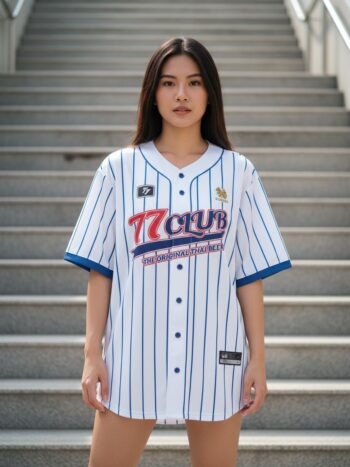 ORDER103F - เสื้อเบสบอลลายทาง 77 CLUB