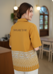 ออกแบบเสื้อทีมผ้าไทย รับผลิตเสื้อทีมผ้าไทย ทรงฮาวาย ด้านหน้า