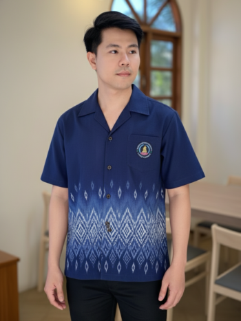 ออกแบบเสื้อทีมผ้าไทย รับผลิตเสื้อทีมผ้าไทย ทรงฮาวาย ด้านหน้า