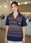 ออกแบบเสื้อทีมผ้าไทย รับผลิตเสื้อทีมผ้าไทย ทรงฮาวาย ด้านหน้า