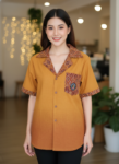 ออกแบบเสื้อทีมผ้าไทย รับผลิตเสื้อทีมผ้าไทย ทรงฮาวาย ด้านหน้า