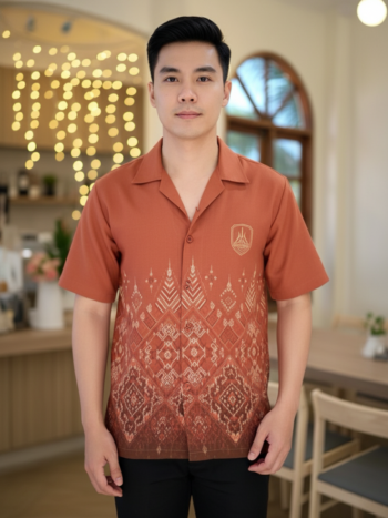 ออกแบบเสื้อทีมผ้าไทย รับผลิตเสื้อทีมผ้าไทย ทรงฮาวาย ด้านหน้า
