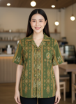 ออกแบบเสื้อทีมผ้าไทย รับผลิตเสื้อทีมผ้าไทย ทรงฮาวาย ด้านหน้า