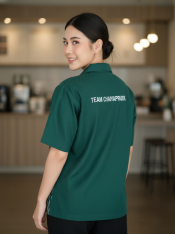 เสื้อทีมผ้าไทย ลายมัดหมี่ ด้านหลัง