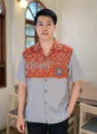 ออกแบบเสื้อทีมผ้าไทย รับผลิตเสื้อทีมผ้าไทย ทรงฮาวาย ด้านหน้า