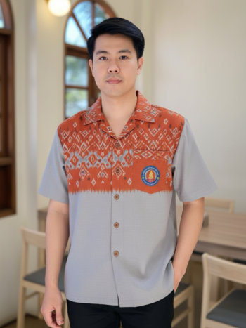 ออกแบบเสื้อทีมผ้าไทย รับผลิตเสื้อทีมผ้าไทย ทรงฮาวาย ด้านหน้า