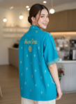 ออกแบบเสื้อทีมผ้าไทย รับผลิตเสื้อทีมผ้าไทย ทรงฮาวาย ด้านหน้า