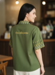 ออกแบบเสื้อทีมผ้าไทย รับผลิตเสื้อทีมผ้าไทย ทรงฮาวาย ด้านหน้า