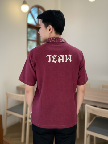 เสื้อทีมผ้าไทย ลายมัดหมี่ ด้านหลัง