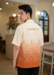 ออกแบบเสื้อทีมผ้าไทย รับผลิตเสื้อทีมผ้าไทย ทรงฮาวาย ด้านหน้า