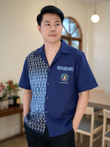 ออกแบบเสื้อทีมผ้าไทย รับผลิตเสื้อทีมผ้าไทย ทรงฮาวาย ด้านหน้า