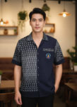 ออกแบบเสื้อทีมผ้าไทย รับผลิตเสื้อทีมผ้าไทย ทรงฮาวาย ด้านหน้า