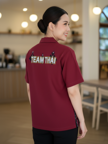 เสื้อทีมผ้าไทย ลายมัดหมี่ ด้านหลัง
