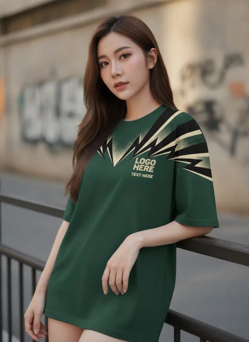 เสื้อโอเวอร์ไซส์ ลายซิกแซกดำ-ครีม สีเขียวป่าเข้ม