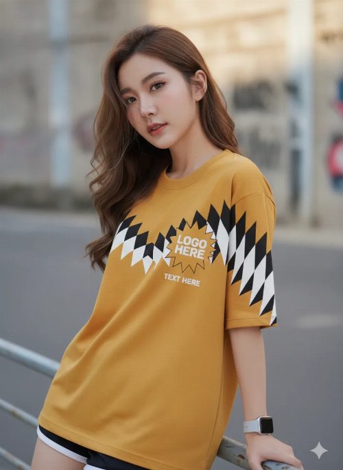 เสื้อโอเวอร์ไซส์ ลายเชฟรอนดำ-ขาว สีเหลืองมัสตาร์ด
