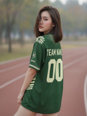 เสื้อวิ่งทีม เขียวขี้ม้าตัดครีม มินิมอลสปอร์ต สั่งทำใส่ชื่อ ด้านหลัง