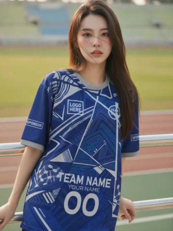 เสื้อกีฬาสีน้ำเงิน ลายแอซเท็กเรขา จาก Jabez