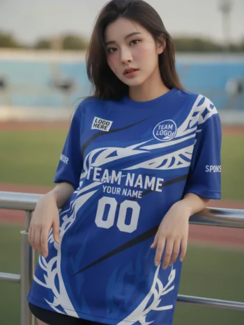 เสื้อกีฬาสีน้ำเงิน ลายเมารีไทรบัล จาก Jabez