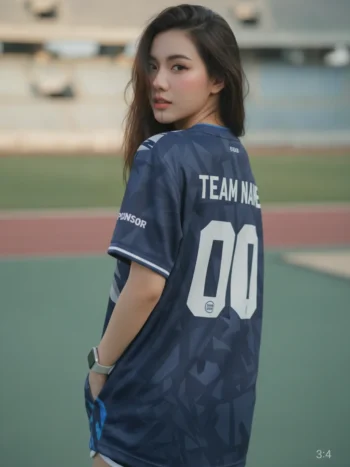 เสื้อกีฬาสีน้ำเงินขาว ลายสไปก์ ดุดัน สั่งทำ ด้านหลัง