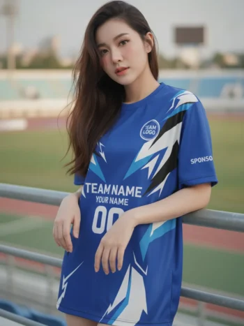 เสื้อกีฬาสีน้ำเงิน ลายฟ้าคะนอง จาก Jabez