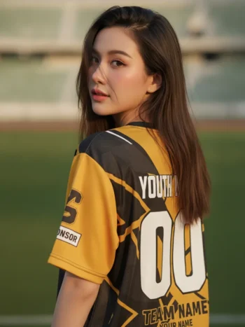 เสื้อกีฬาสีเหลือง ลายกราฟิกแตกเหลี่ยม เหลือง-ดำ สั่งทำ ด้านหลัง